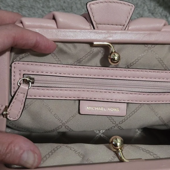 Michael Kors Small Nola Chain Clutch Shoulder Crossbody Bag Smokey Rose Pink - Picture 12 of 16